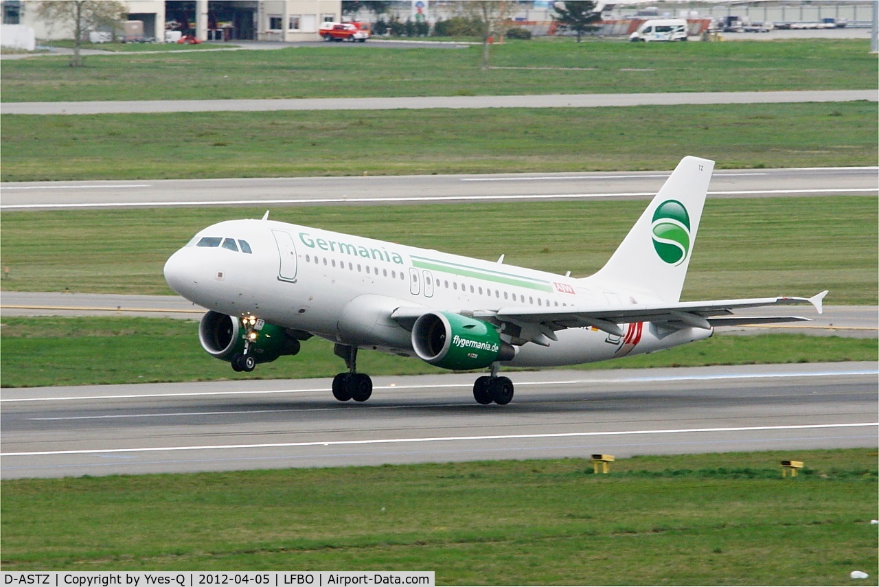 D-ASTZ, 2007 Airbus A319-112 C/N 3019, Airbus A319-112, Take off rwy 32L, Toulouse Blagnac Airport (LFBO-TLS)