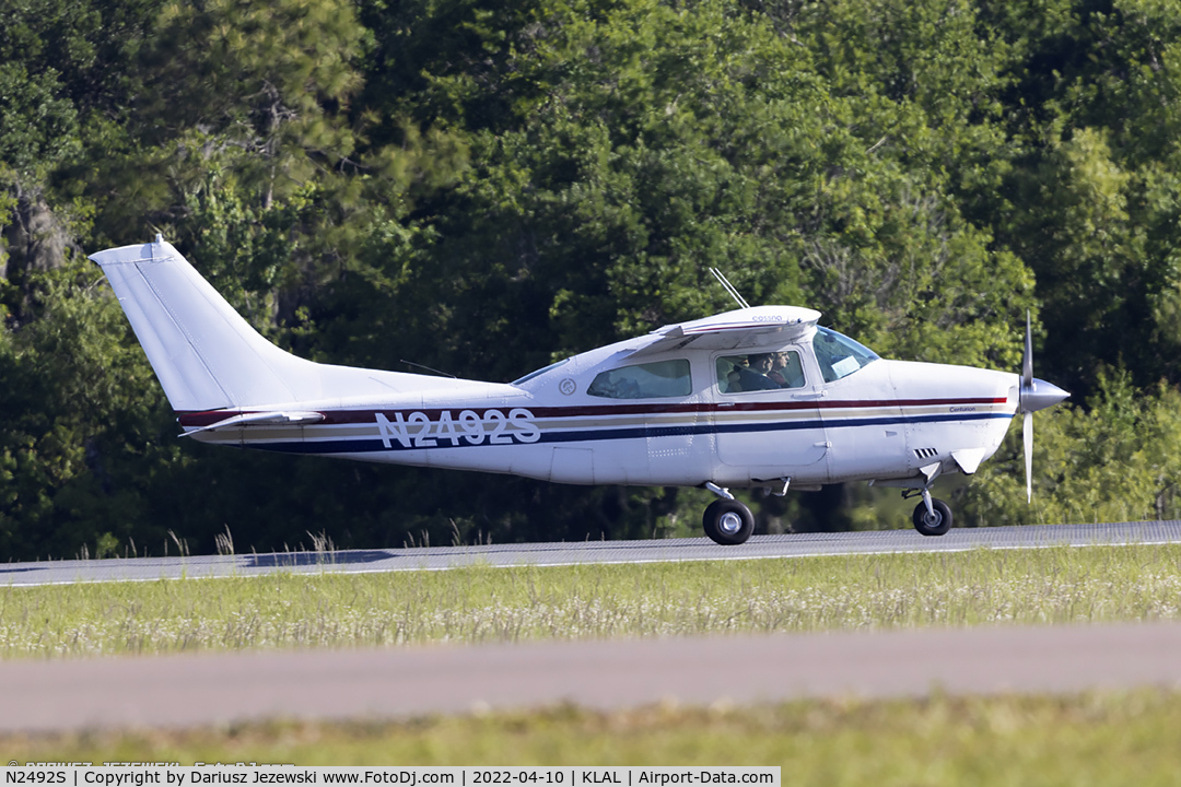 N2492S, 1976 Cessna T210L Turbo Centurion C/N 21061302, Cessna T210L Turbo Centurion  C/N 21061302, N2492S