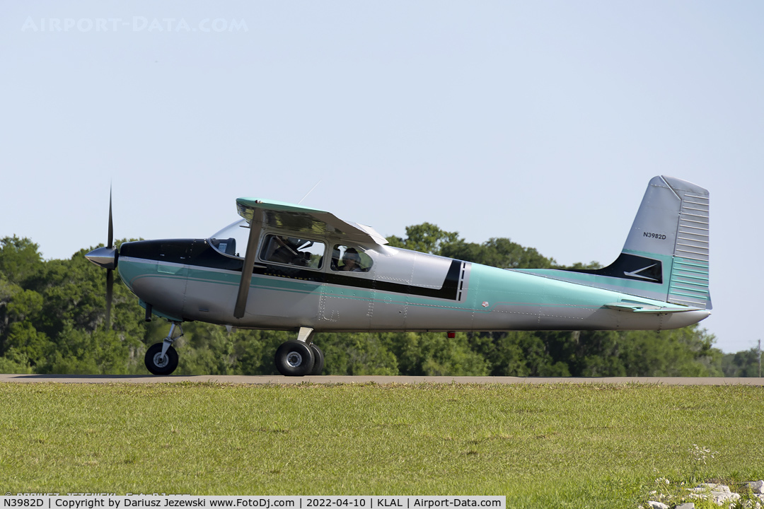 N3982D, 1957 Cessna 182A Skylane C/N 34682, Cessna 182A Skylane  C/N 34682, N3982D