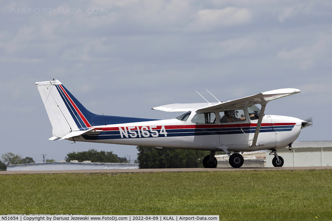 N51654, 1980 Cessna 172P C/N 17274334, Cessna 172P Skyhawk  C/N 17274334, N51654