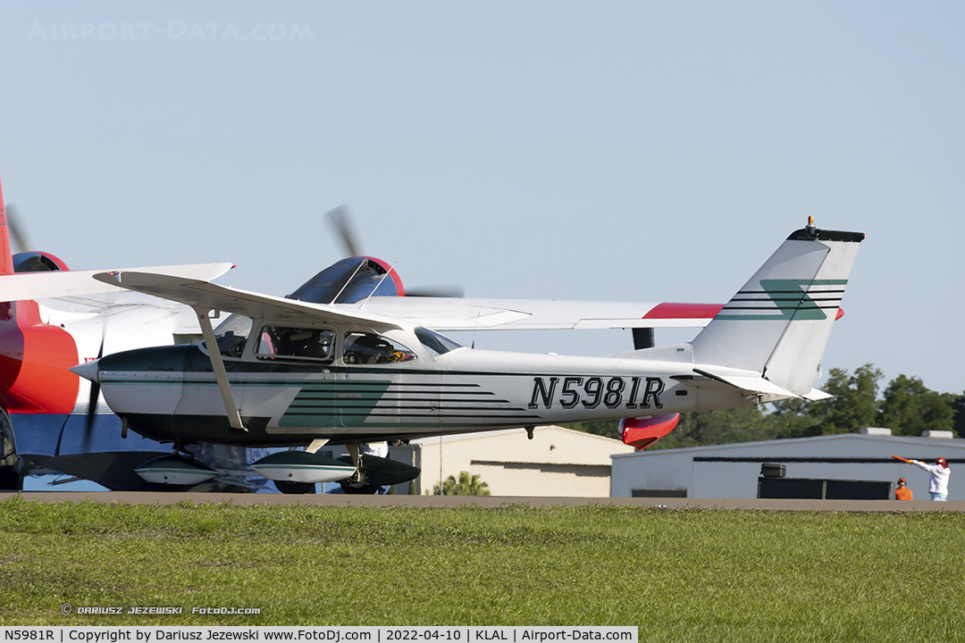 N5981R, 1965 Cessna 172G C/N 17253650, Cessna 172G Skyhawk  C/N 17253650, N5981R