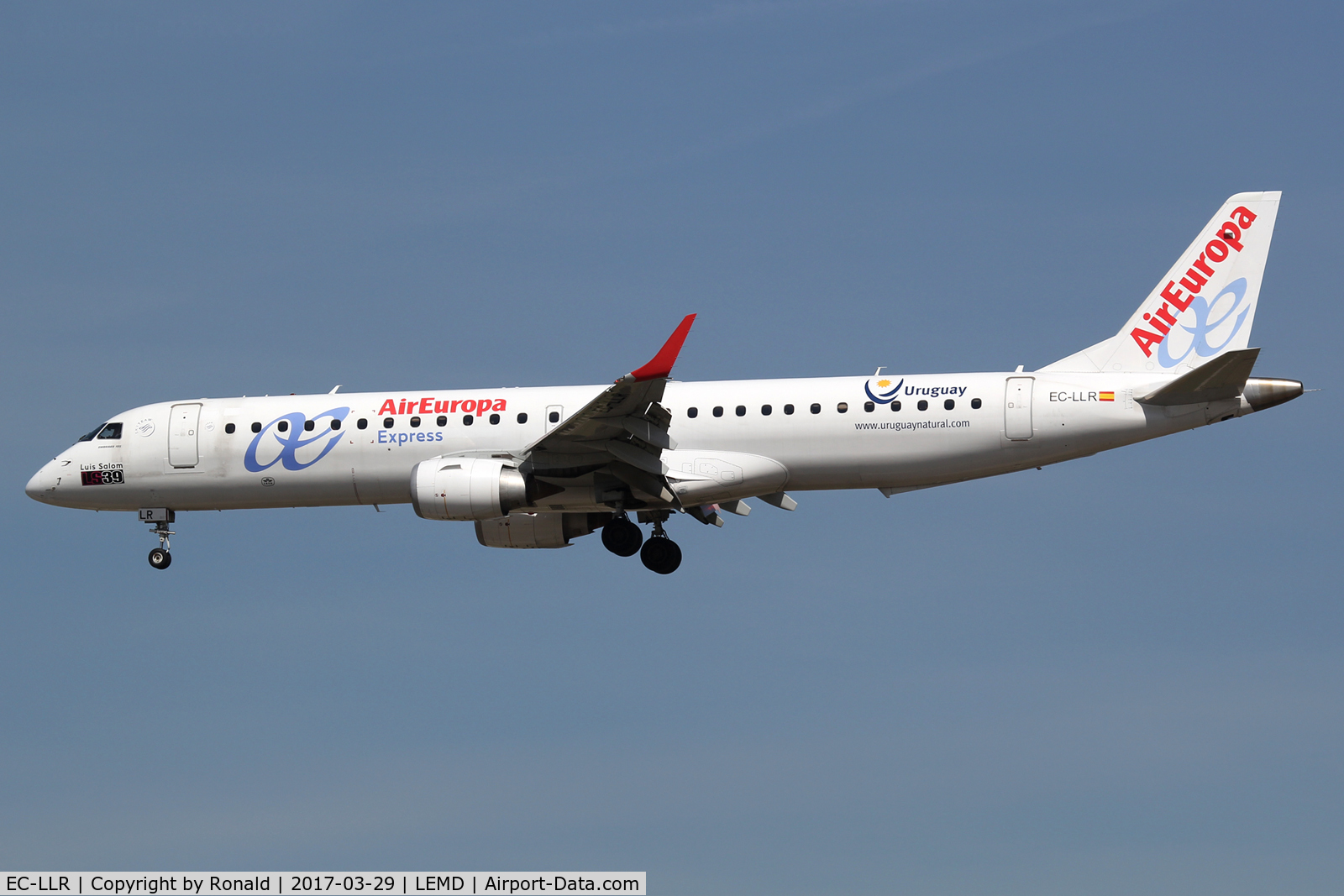 EC-LLR, 2011 Embraer 195LR (ERJ-190-200LR) C/N 19000452, at mad