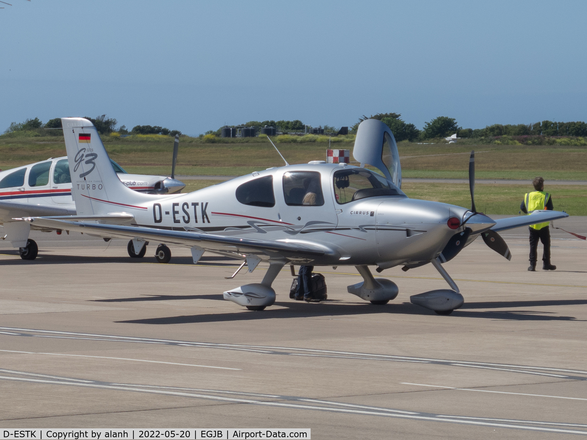D-ESTK, 2007 Cirrus SR22 G3 GTS Turbo C/N 2688, Arrived in Guernsey on tour after a flight from Jersey