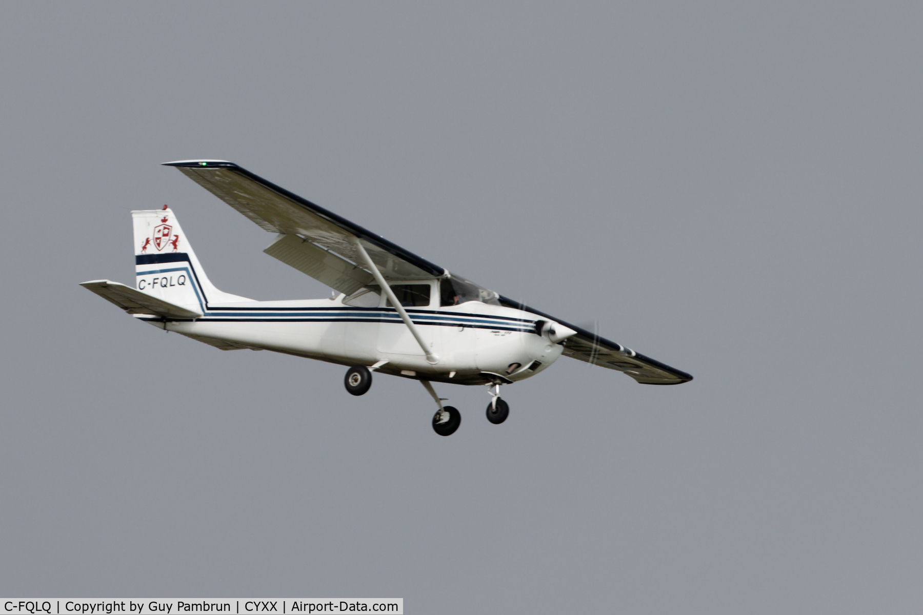 C-FQLQ, 1969 Cessna 172K Skyhawk C/N 17257933, Landing on 19