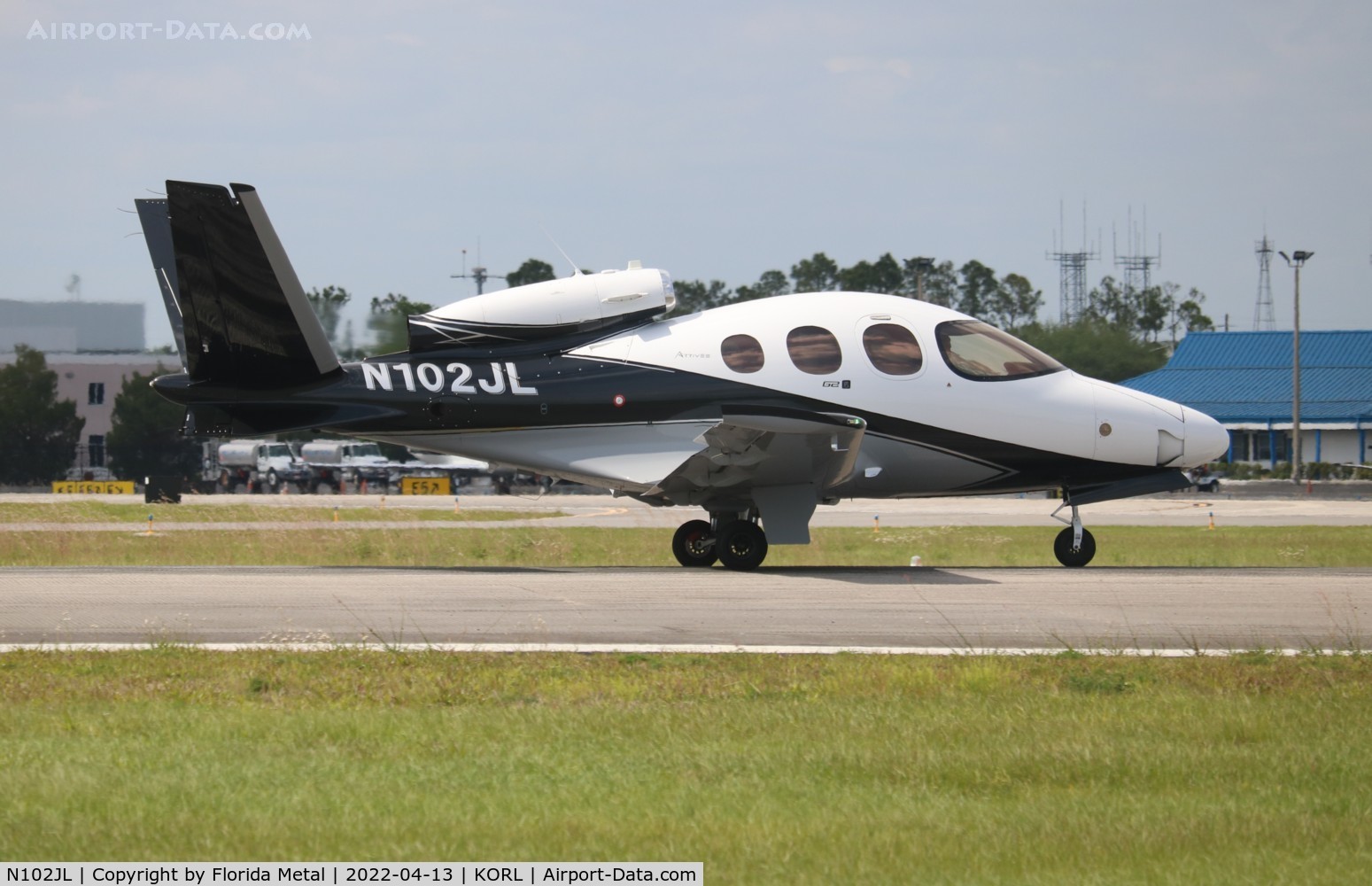 N102JL, 2020 Cirrus SF50 Vision C/N 0192, Cirrus jet