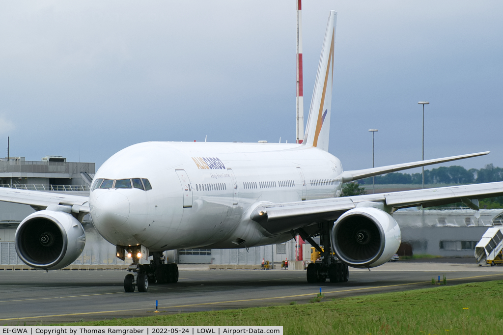 EI-GWA, 2001 Boeing 777-212/ER C/N 30871, AlisCargo Airlines Boeing 777-212(ER) ex Singapore Airlines (9V-SVF)