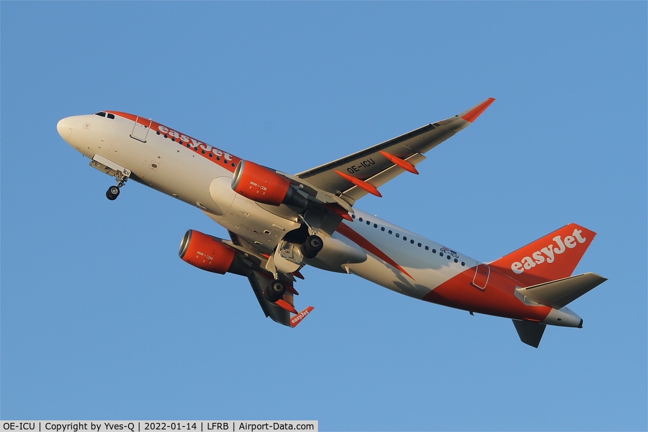 OE-ICU, 2014 Airbus A320-214 C/N 6011, Airbus A320-214, Take off rwy 25L, Brest-Bretagne airport (LFRB-BES)