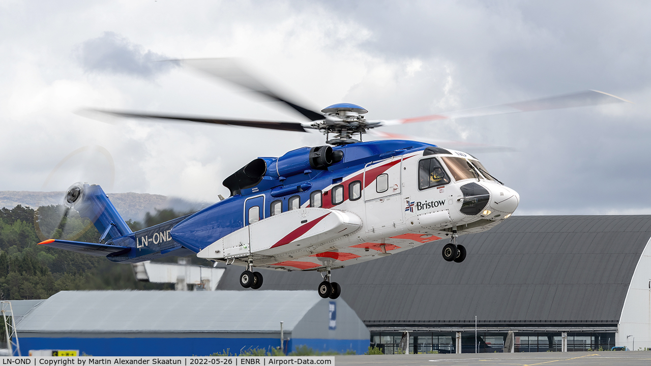 LN-OND, 2008 Sikorsky S-92A C/N 92-0088, Takeoff from charlie by rwy. 17.