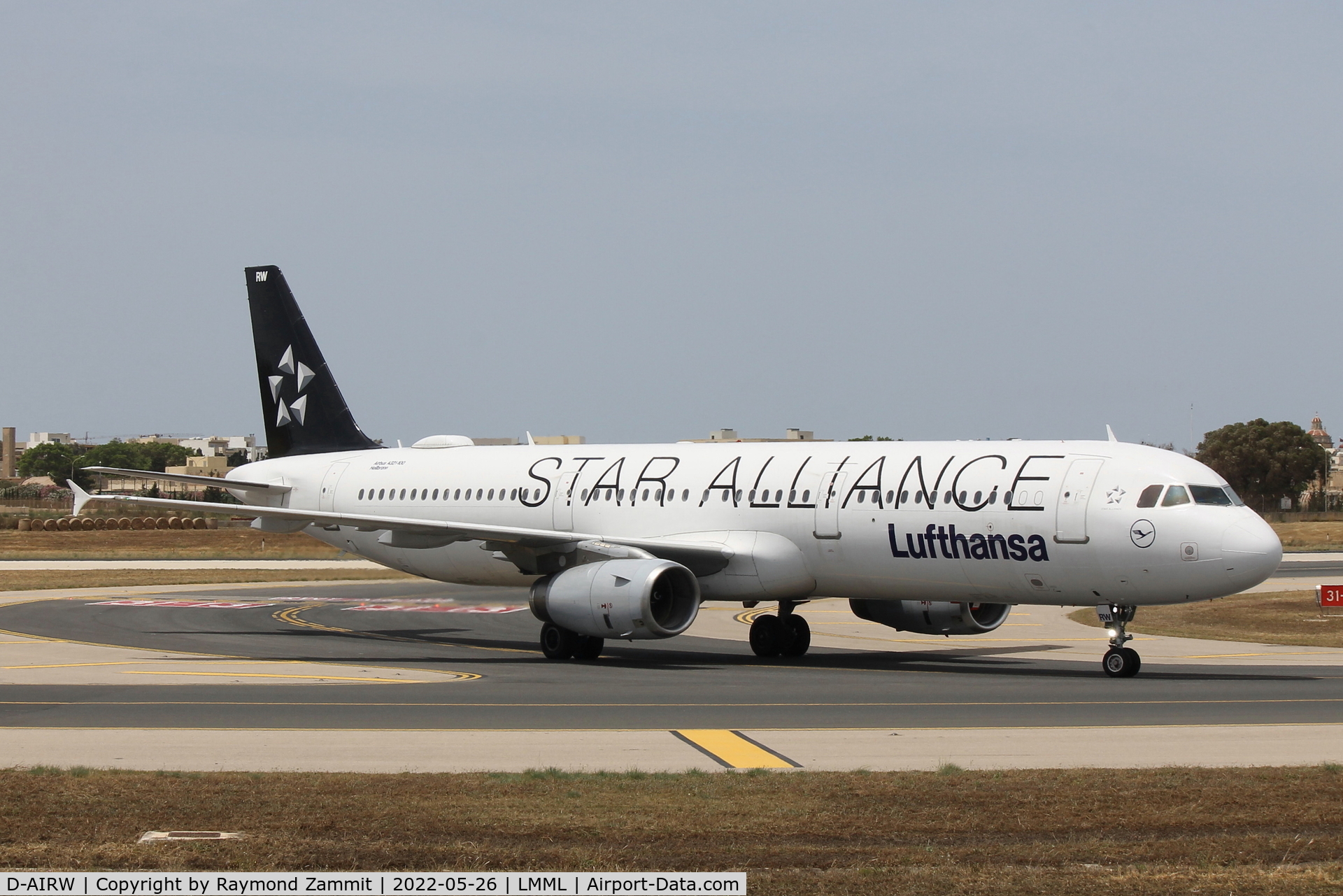 D-AIRW, 1997 Airbus A321-131 C/N 0699, A321 D-AIRW Star Alliance Lufthansa