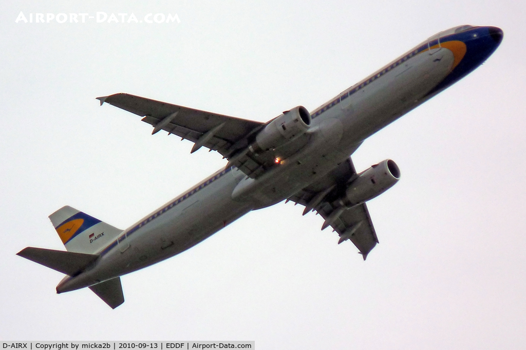 D-AIRX, 1998 Airbus A321-131 C/N 0887, Take off