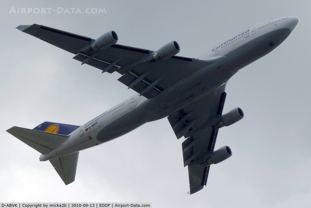 D-ABVK, 1991 Boeing 747-430 C/N 25046, Take off