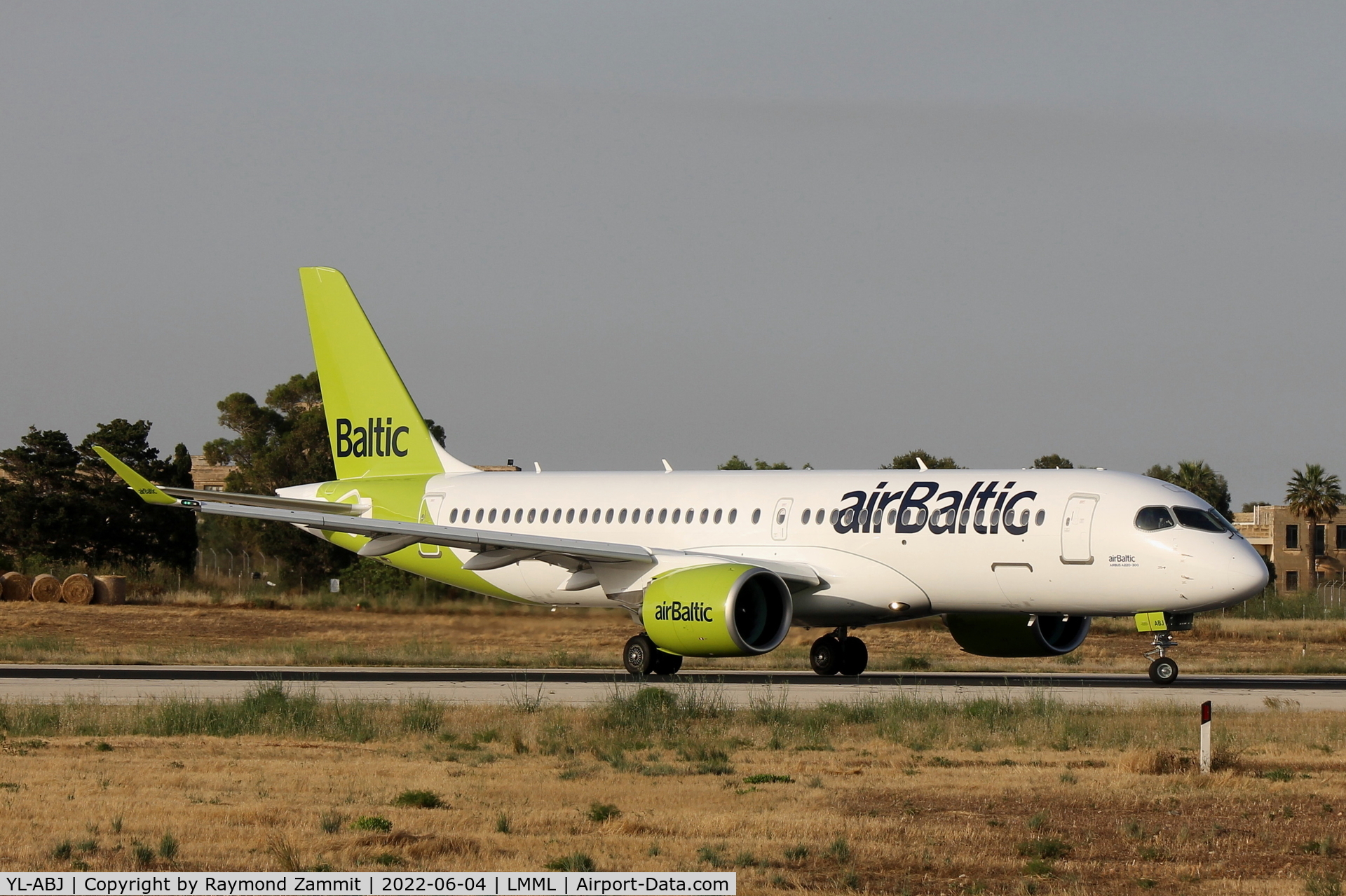 YL-ABJ, 2022 Airbus A220-300 C/N 55165, A220 YL-ABJ Air Baltic