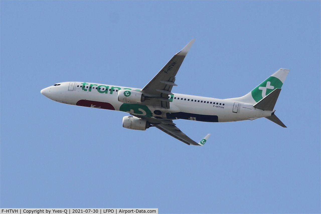 F-HTVH, Boeing 737-800 C/N 62163, Boeing 737-800, Climbing from rwy 24, Paris Orly airport (LFPO-ORY)