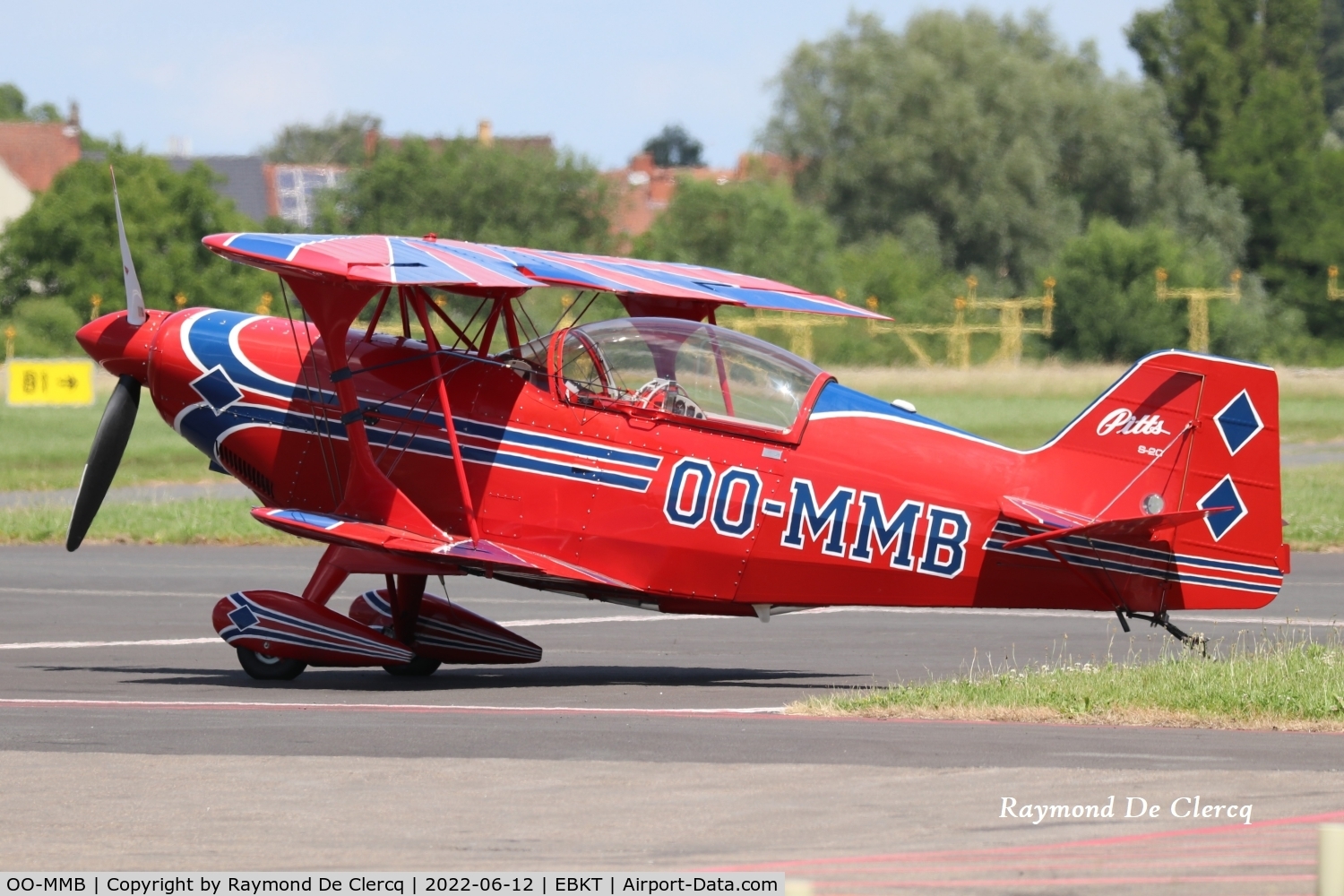 OO-MMB, 2003 Aviat Pitts S-2C Special C/N 6057, At Kortrijk Airport.