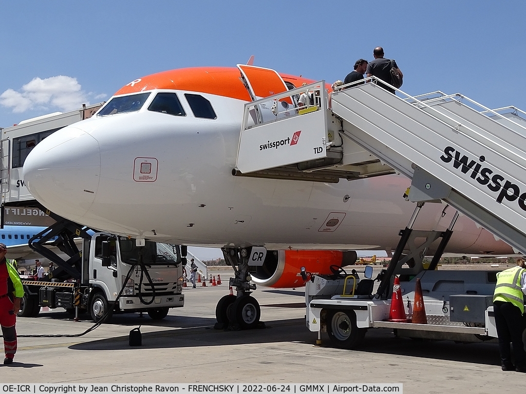 OE-ICR, 2015 Airbus A320-214 C/N 6885, U24478 Marrakech to Bordeaux