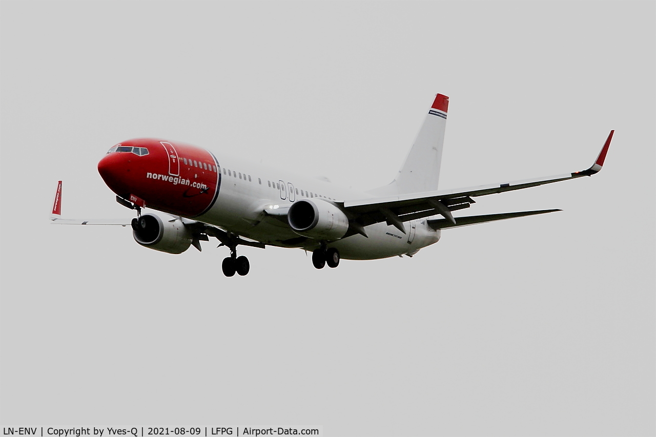 LN-ENV, 2015 Boeing 737-8JP C/N 41140, Boeing 737-8JP, Short approach rwy26L, Roissy Charles De Gaulle airport (LFPG-CDG)