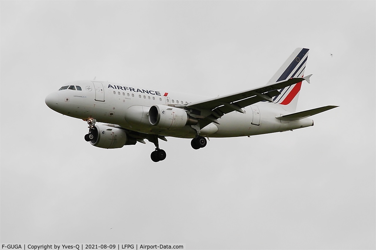 F-GUGA, 2002 Airbus A318-111 C/N 2035, Airbus A318-111, On final rwy 26L, Roissy Charles De Gaulle airport (LFPG-CDG)