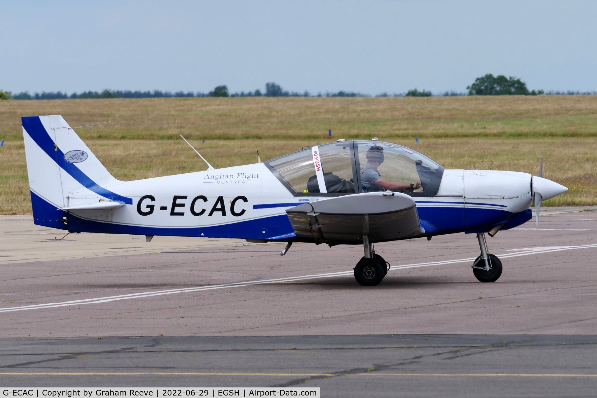 G-ECAC, 2007 Robin R-2120U Alpha C/N 120T-0001, Departing from Norwich.