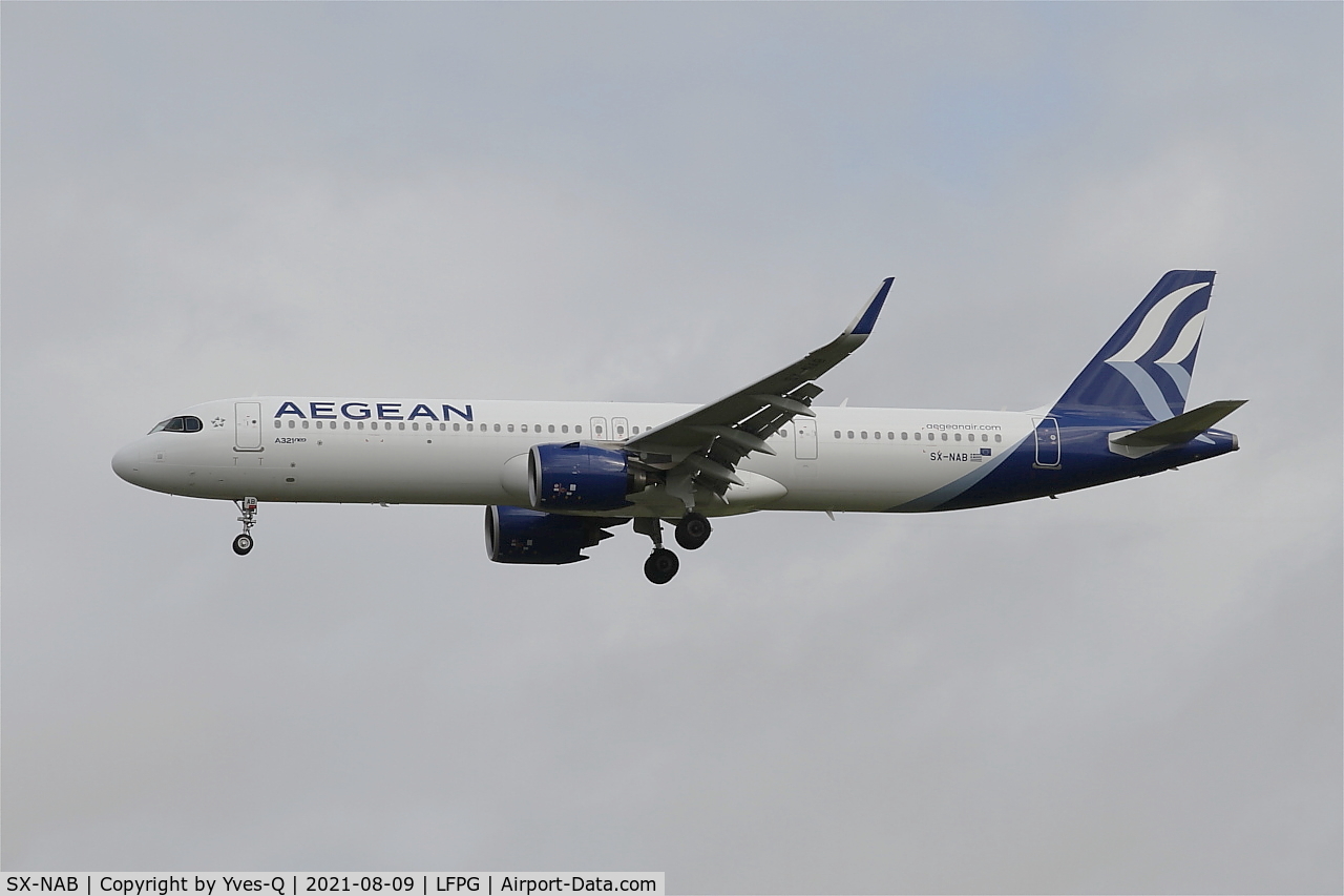 SX-NAB, 2020 Airbus A321-271NX C/N 9575, Airbus A321-271NX, On final rwy 26L, Roissy Charles De Gaulle airport (LFPG-CDG)