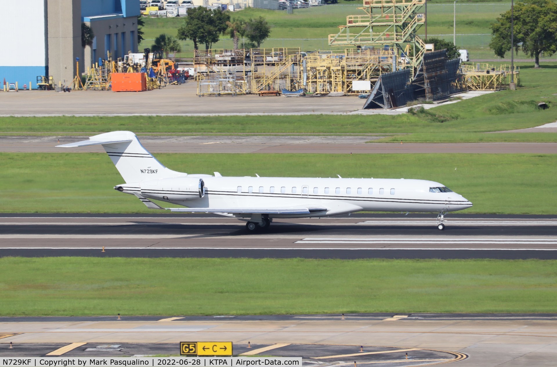 N729KF, 2019 Bombardier BD-700-2A12 Global 7500 C/N 70029, Global 7500