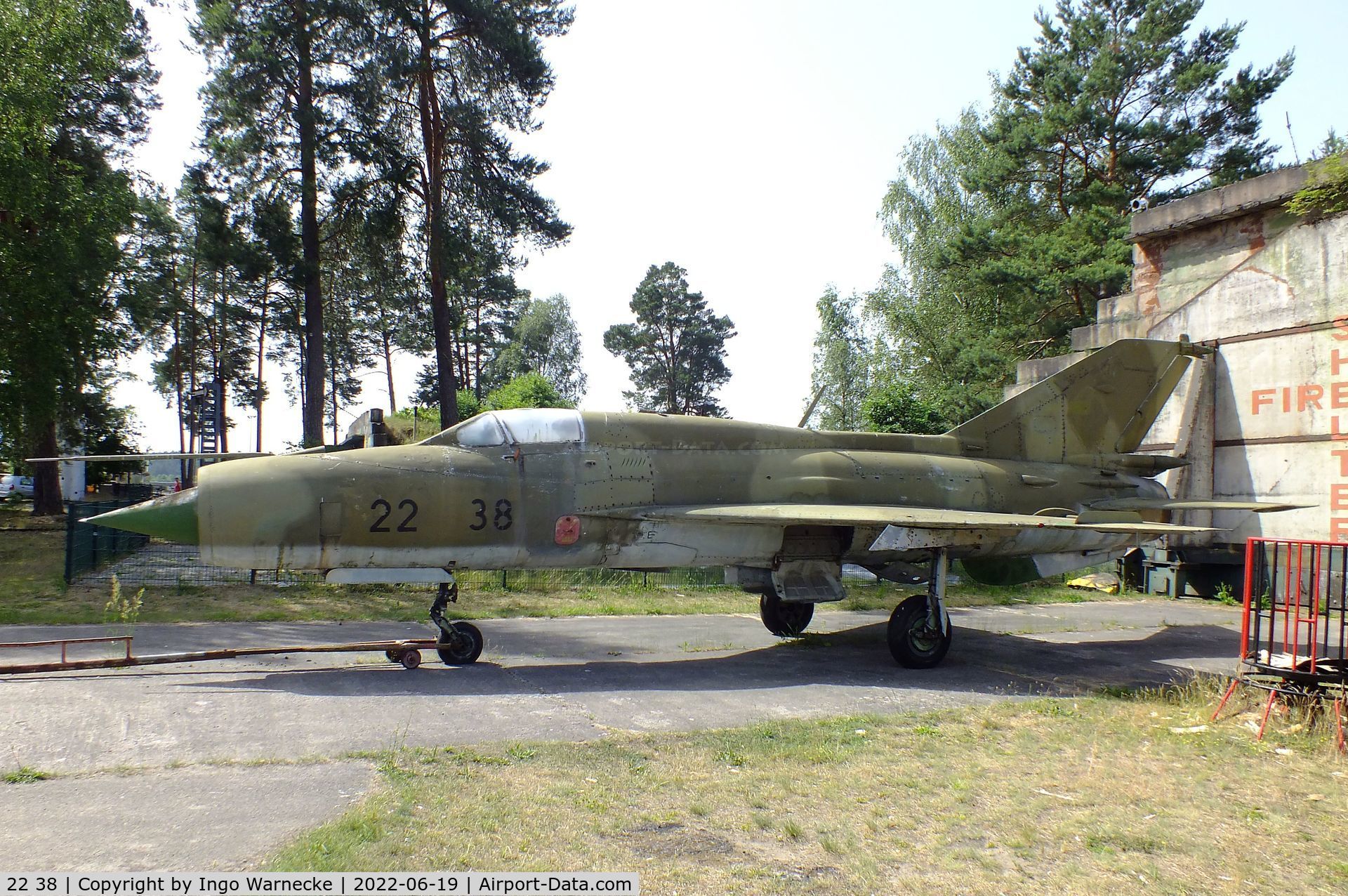 22 38, 1967 Mikoyan-Gurevich MiG-21SPS C/N 94A5509, Mikoyan i Gurevich MiG-21SPS FISHBED-F at the Luftfahrtmuseum Finowfurt