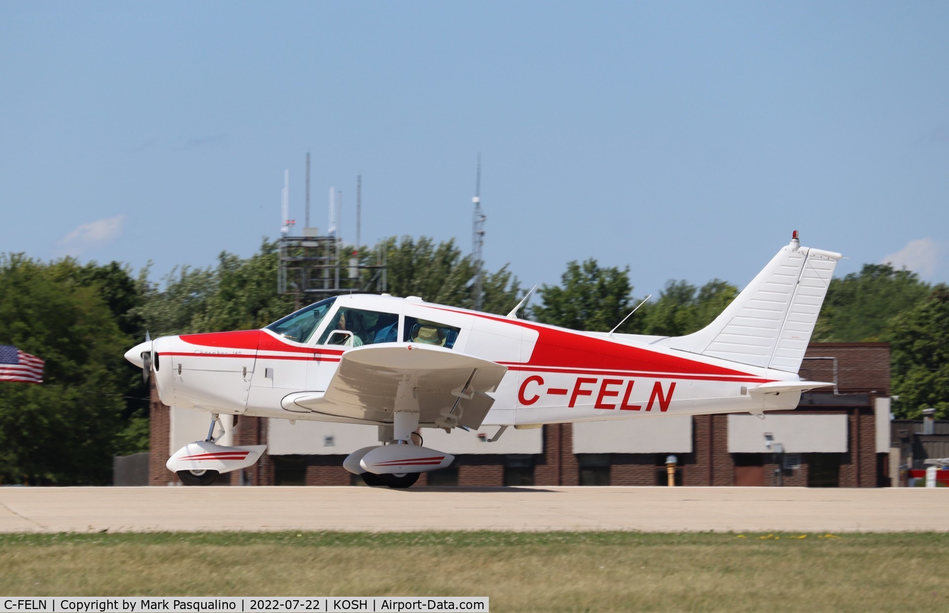 C-FELN, 1964 Piper PA-28-140 C/N 28-20109, Piper PA-28-140