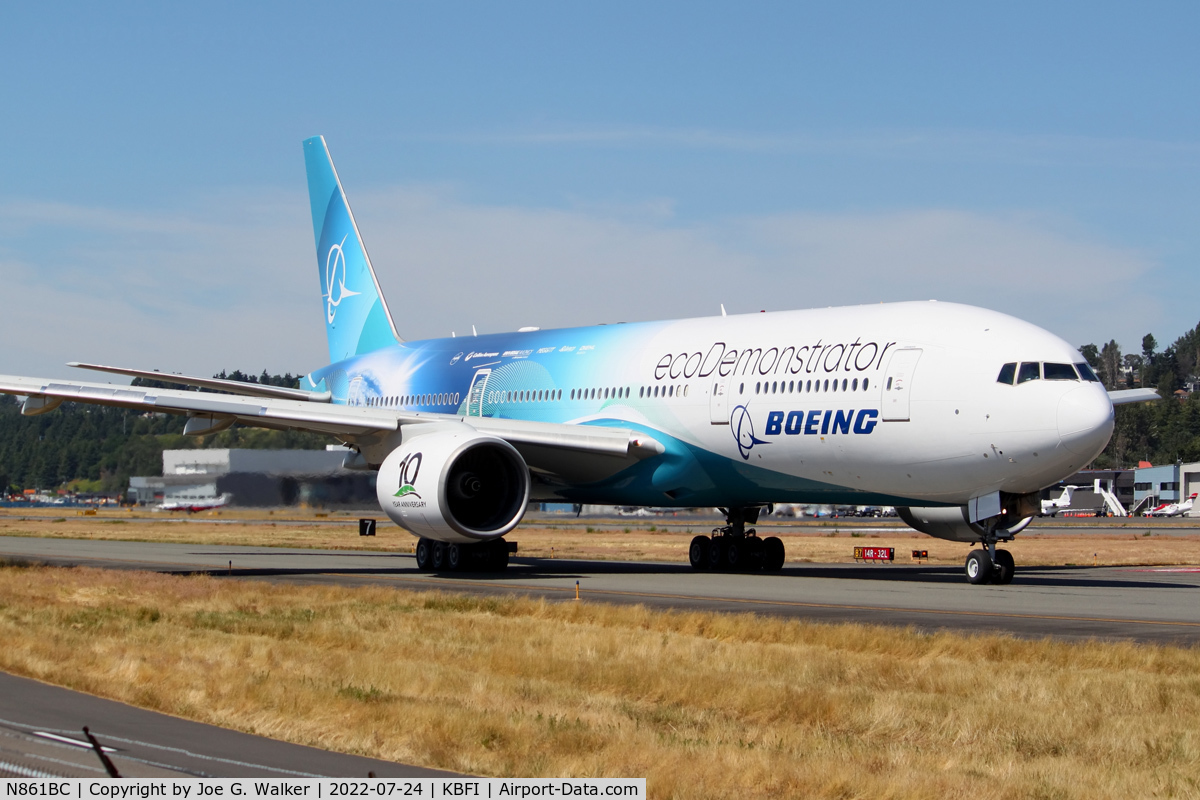 N861BC, 2002 Boeing 777-212/ER C/N 32336, Latest 777 ECODemonstrator. Wears special livery celebrating the 10 year anniversary of the ECODemonstrator program.