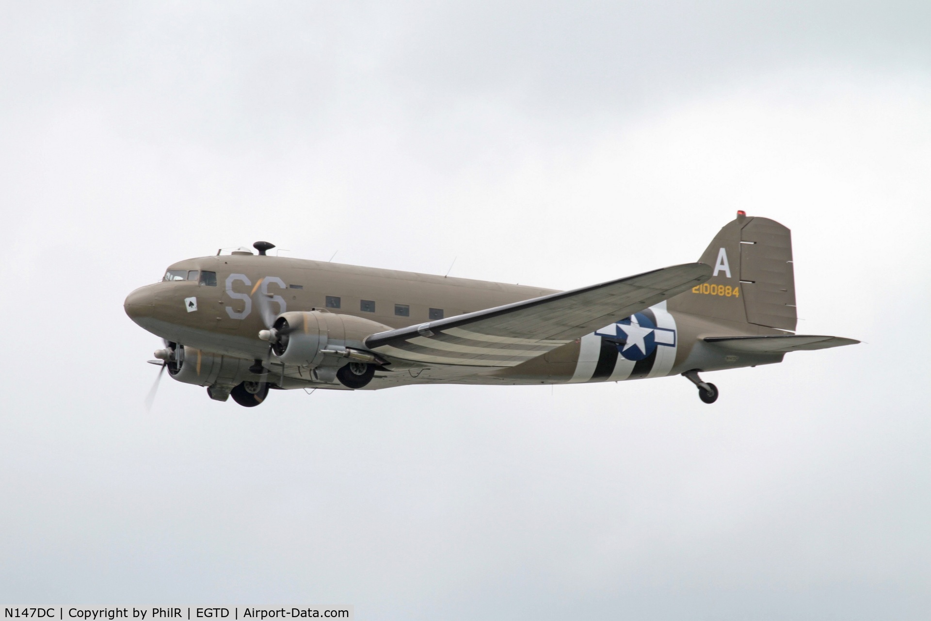 N147DC, 1943 Douglas C-47A-75-DL Skytrain C/N 19347, Owned and flown by Aces High, one of the lowest flying hours of this type.