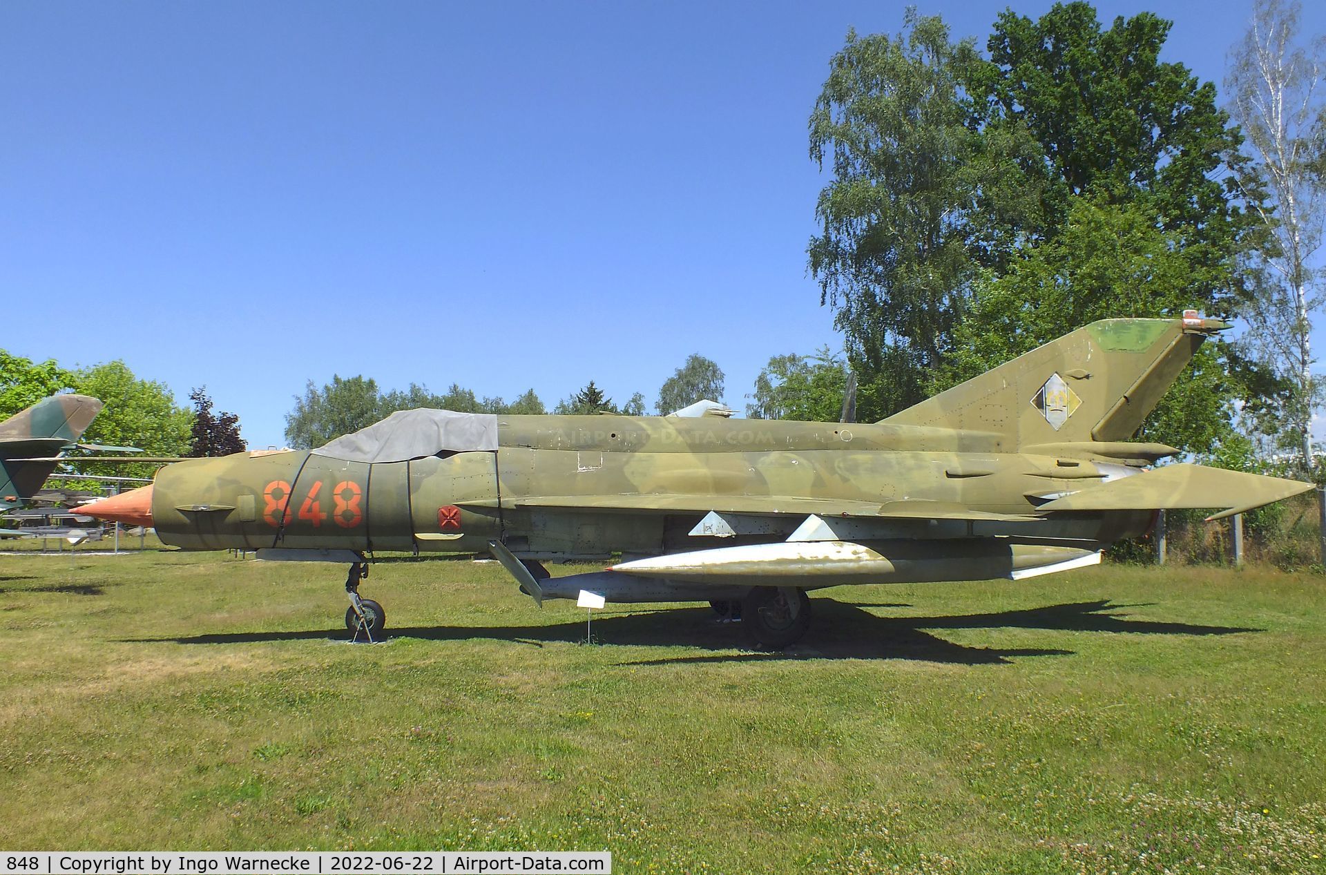 848, Mikoyan-Gurevich MiG-21bis C/N N75051407, Mikoyan i Gurevich MiG-21bis SAU FISHBED-N at the Flugplatzmuseum Cottbus (Cottbus airfield museum)