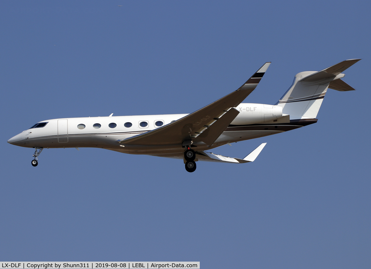 LX-DLF, 2015 Gulfstream Aerospace G650 C/N 6140, Landing rwy 25R