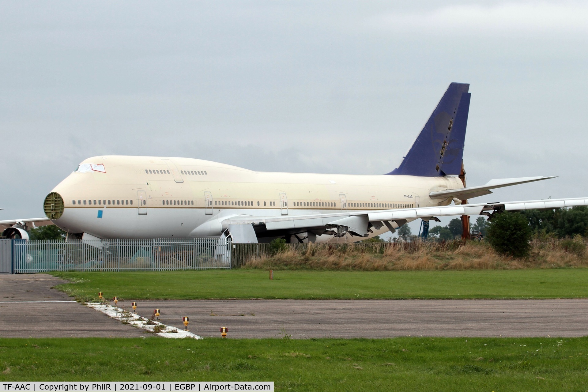 TF-AAC, 1999 Boeing 747-481 C/N 29262, TF-AAC 1999 Boeing 747-400 Air Atalanta Icelandic Kemble