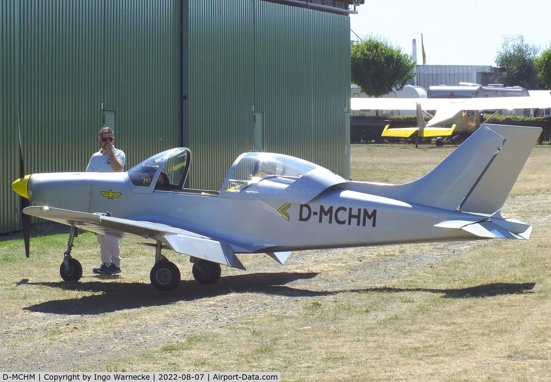 D-MCHM, Alpi Aviation Pioneer 300 C/N not found_D-MCHM, Alpi Aviation Pioneer 300 at the 2022 Flugplatz-Wiesenfest airfield display at Weilerswist-Müggenhausen ultralight airfield