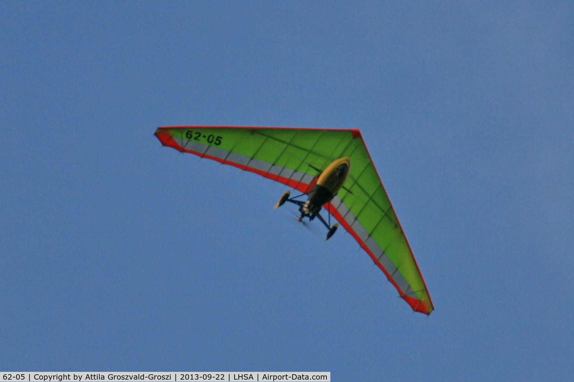 62-05, 1997 Halley Apollo C-17TN Racer GT C/N 010604/051897, LHSA - Szentkirályszabadja Airport, Hungary