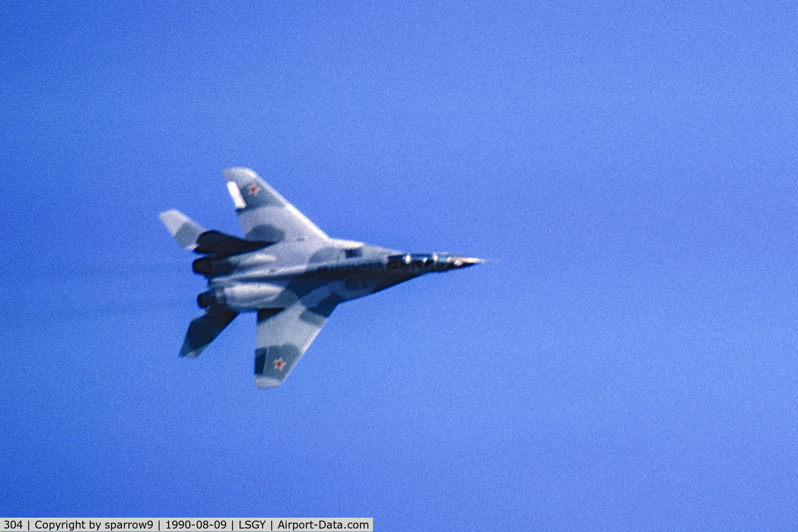 304, Mikoyan-Gurevich MiG-29UB (9-51) C/N N50903008134, Demonstration during WAC 1990 Yverdon.