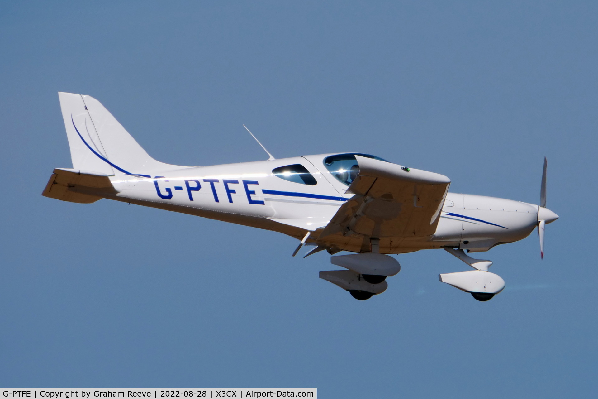 G-PTFE, 2014 BRM Aero Bristell NG5 Speed Wing C/N LAA 385-15245, Landing at Northrepps.