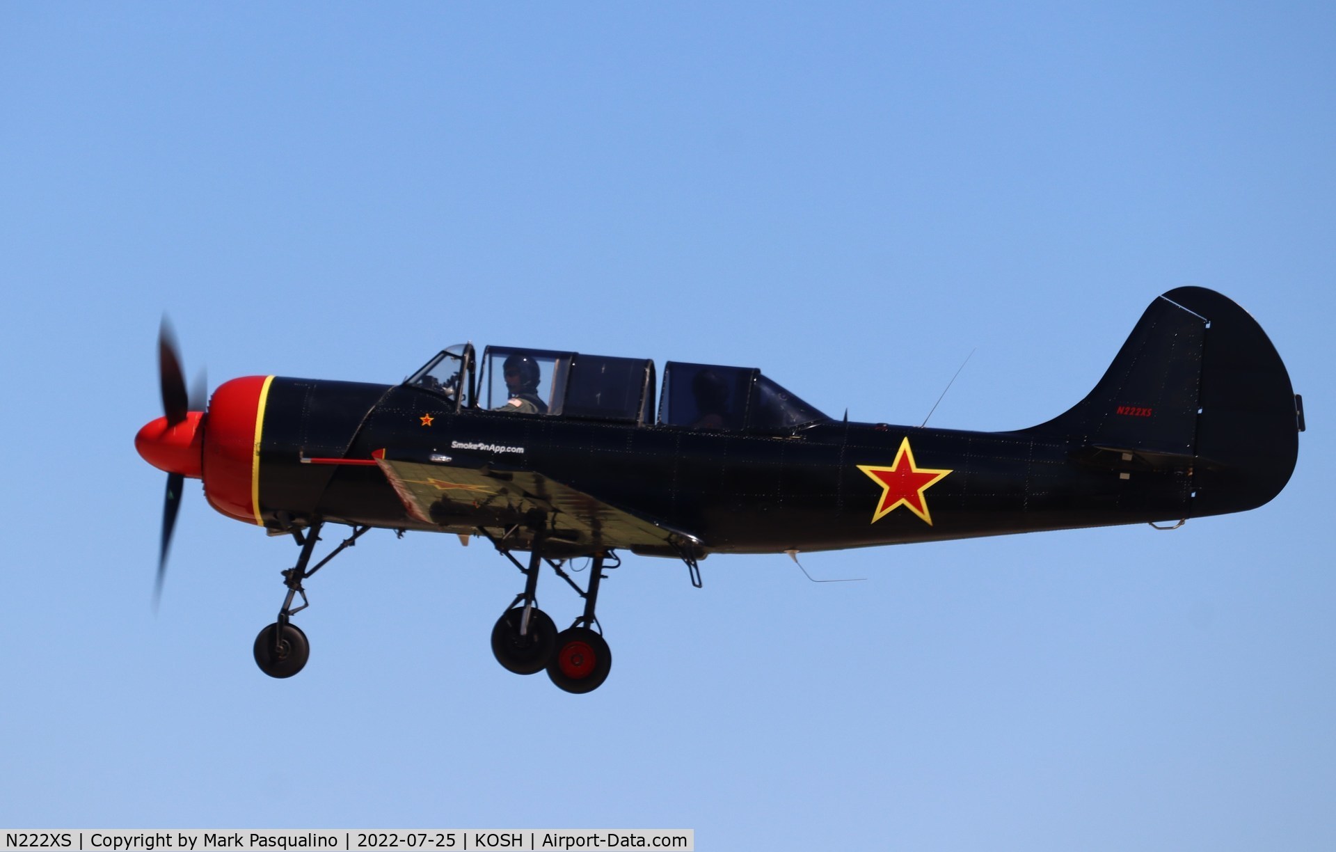 N222XS, 1993 Yakovlev Yak-52 C/N 9311701, Yak-52
