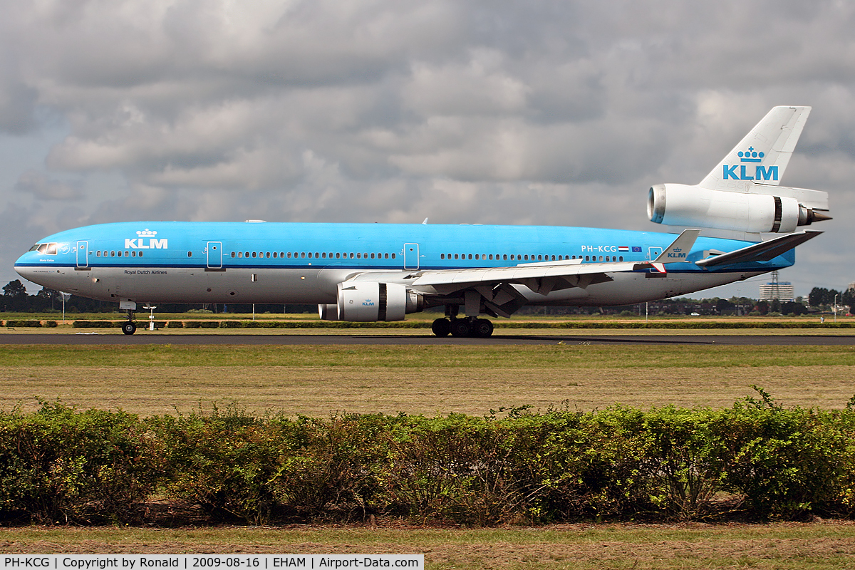 PH-KCG, 1995 McDonnell Douglas MD-11 C/N 48561, at spl