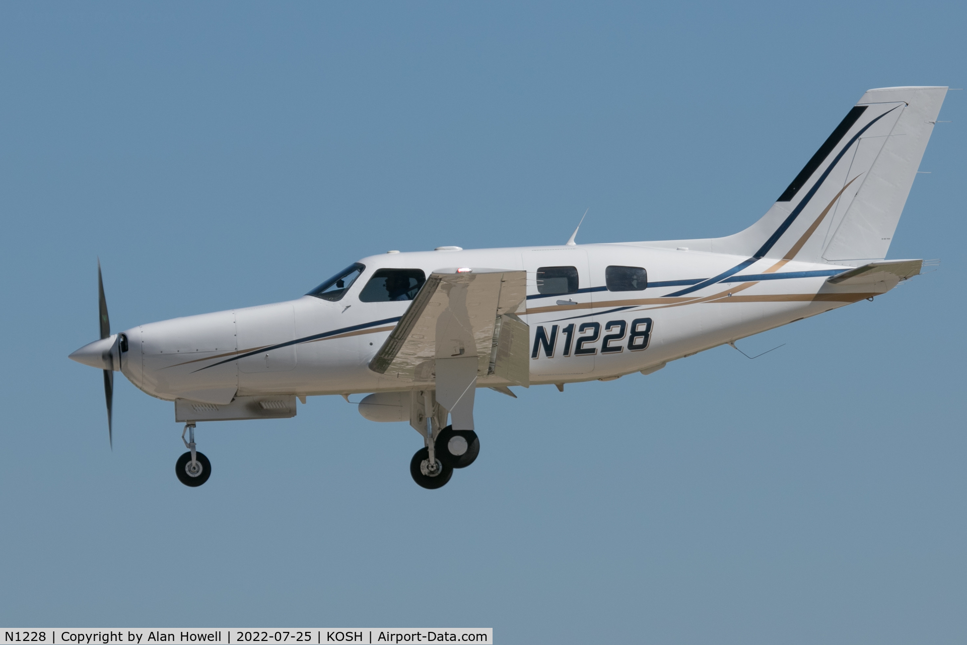 N1228, 1987 Piper PA-46-310P Malibu C/N 46-08092, At AirVenture 2022