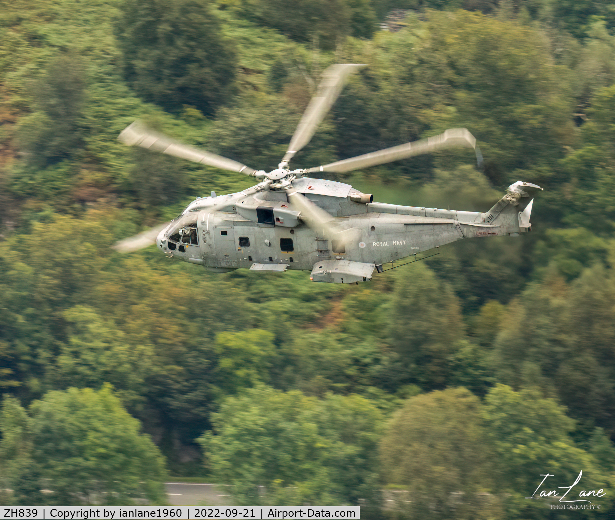 ZH839, 1999 AgustaWestland EH-101 Merlin HM.1 C/N 50081/RN19, Lake District LFA17