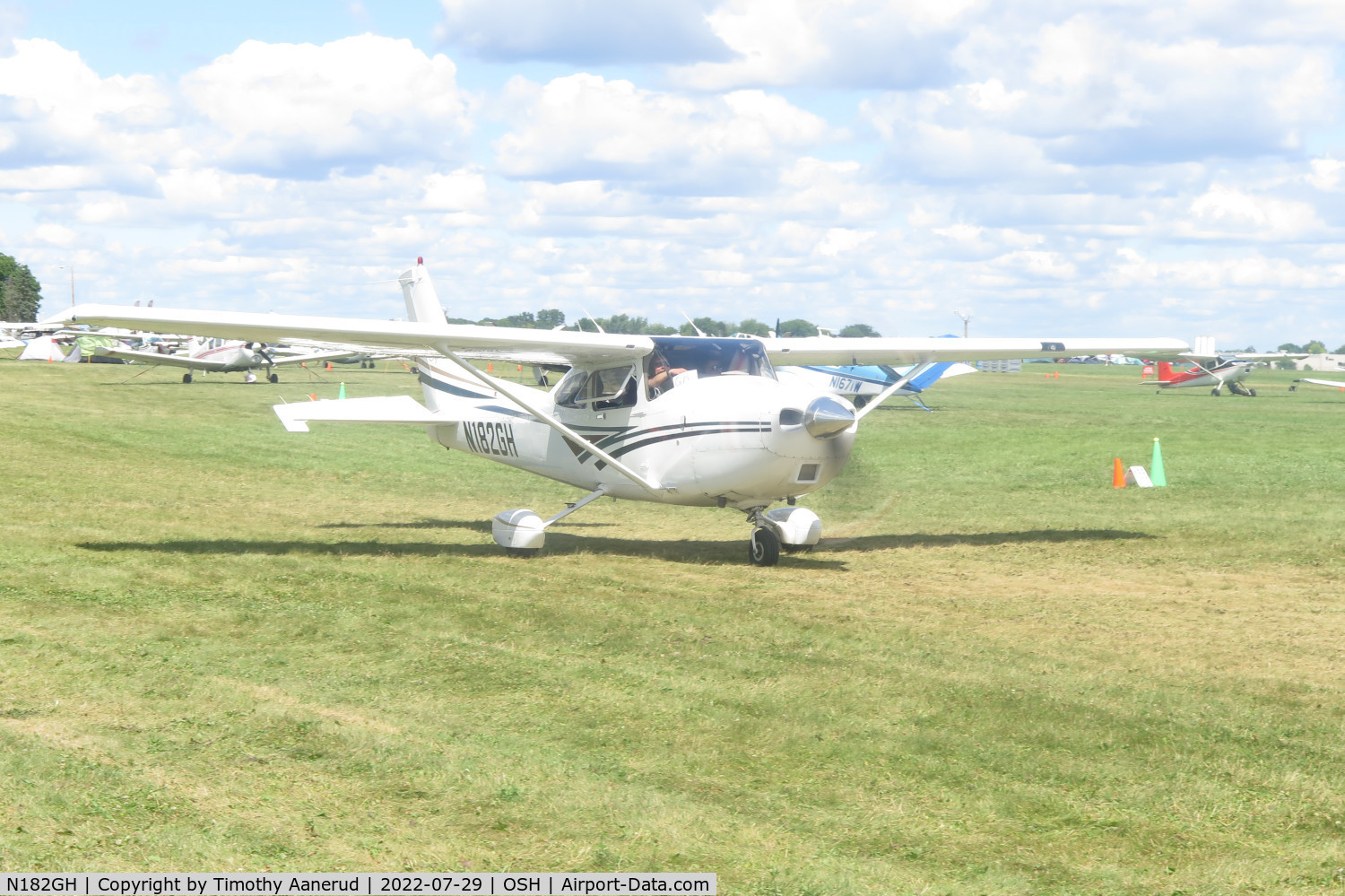 N182GH, 1998 Cessna 182S Skylane C/N 18280003, 1998 Cessna 182S, c/n: 18280003, AirVenture 2022