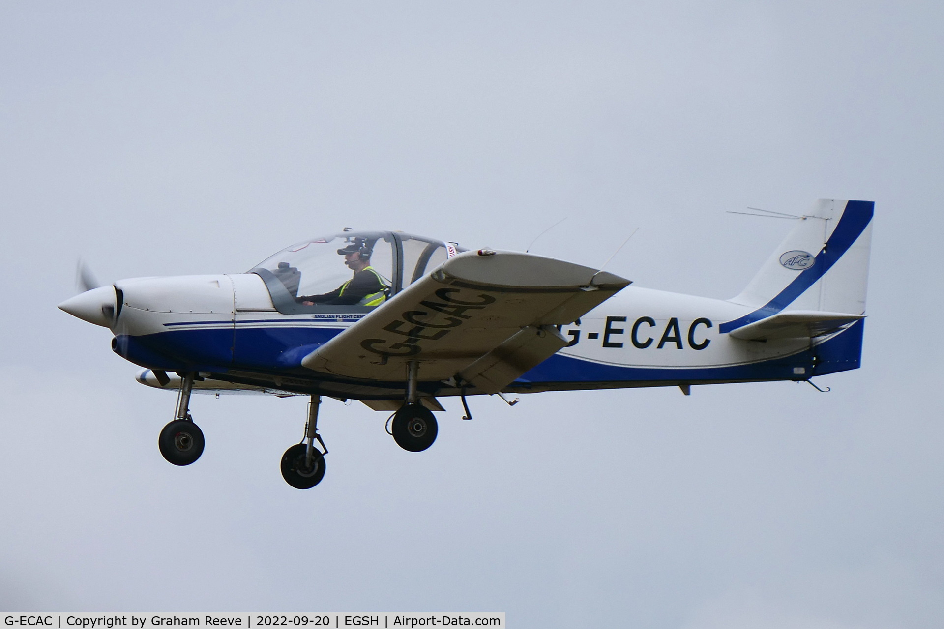 G-ECAC, 2007 Robin R-2120U Alpha C/N 120T-0001, Landing at Norwich.