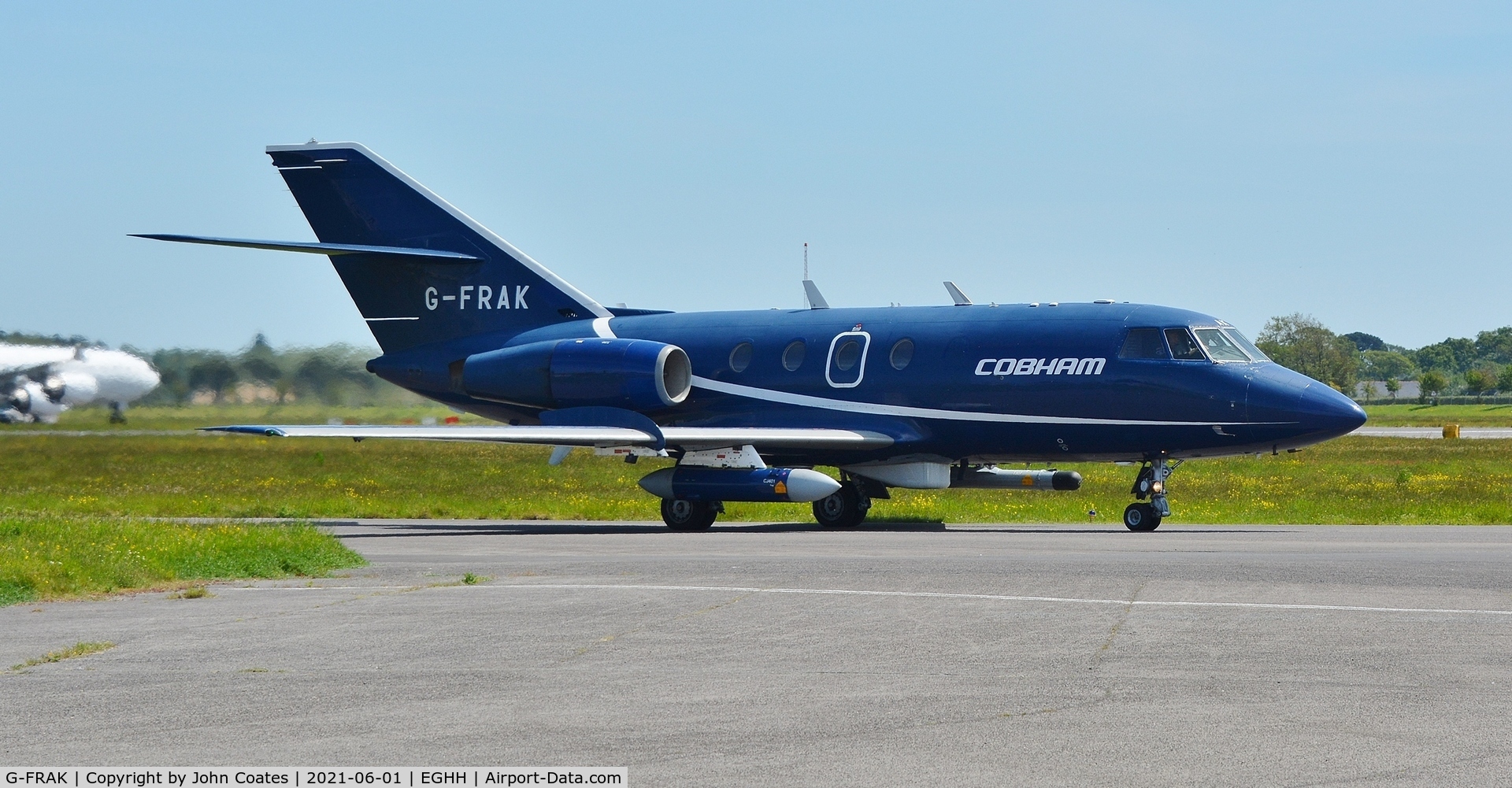 G-FRAK, 1969 Dassault Falcon 20D C/N 213, Taxiing to depart