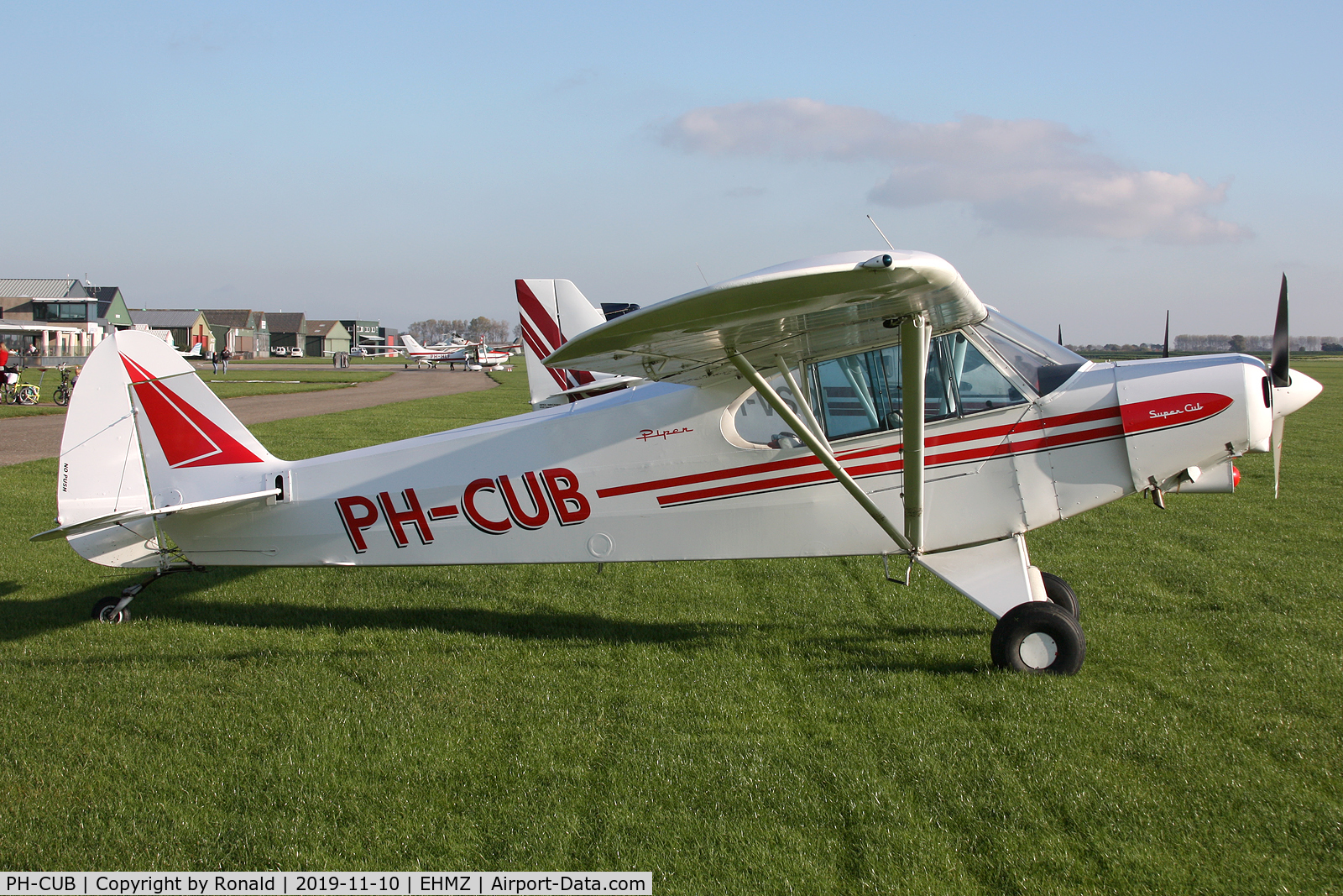 PH-CUB, Piper PA-18-150 Super Cub Super Cub C/N 18-4264, at ehmz