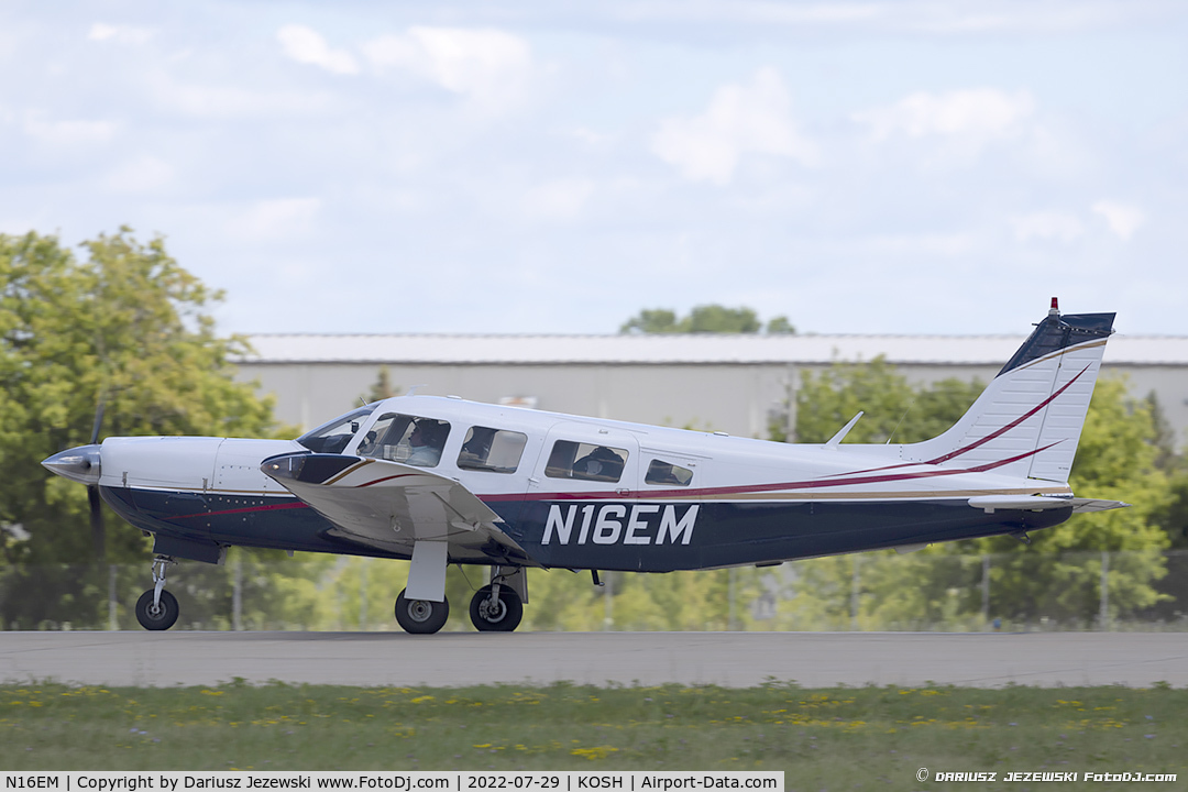 N16EM, 1976 Piper PA-32R-300 Cherokee Lance C/N 32R-7680228, Piper PA-32R-300 Cherokee Lance  C/N 32R-7680228, N16EM