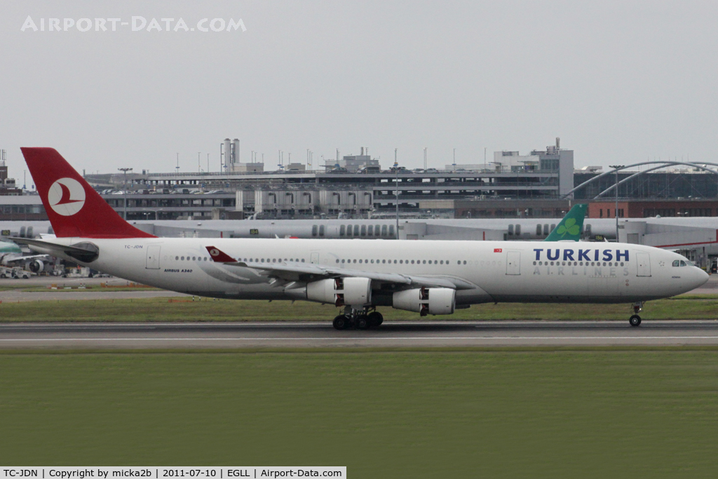 TC-JDN, 1997 Airbus A340-313X C/N 180, Taxiing