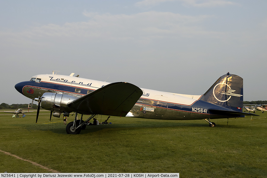 N25641, 1943 Douglas DC3C-S4C4G (C-47) C/N 9059, Douglas DC-3C-S4C4G 