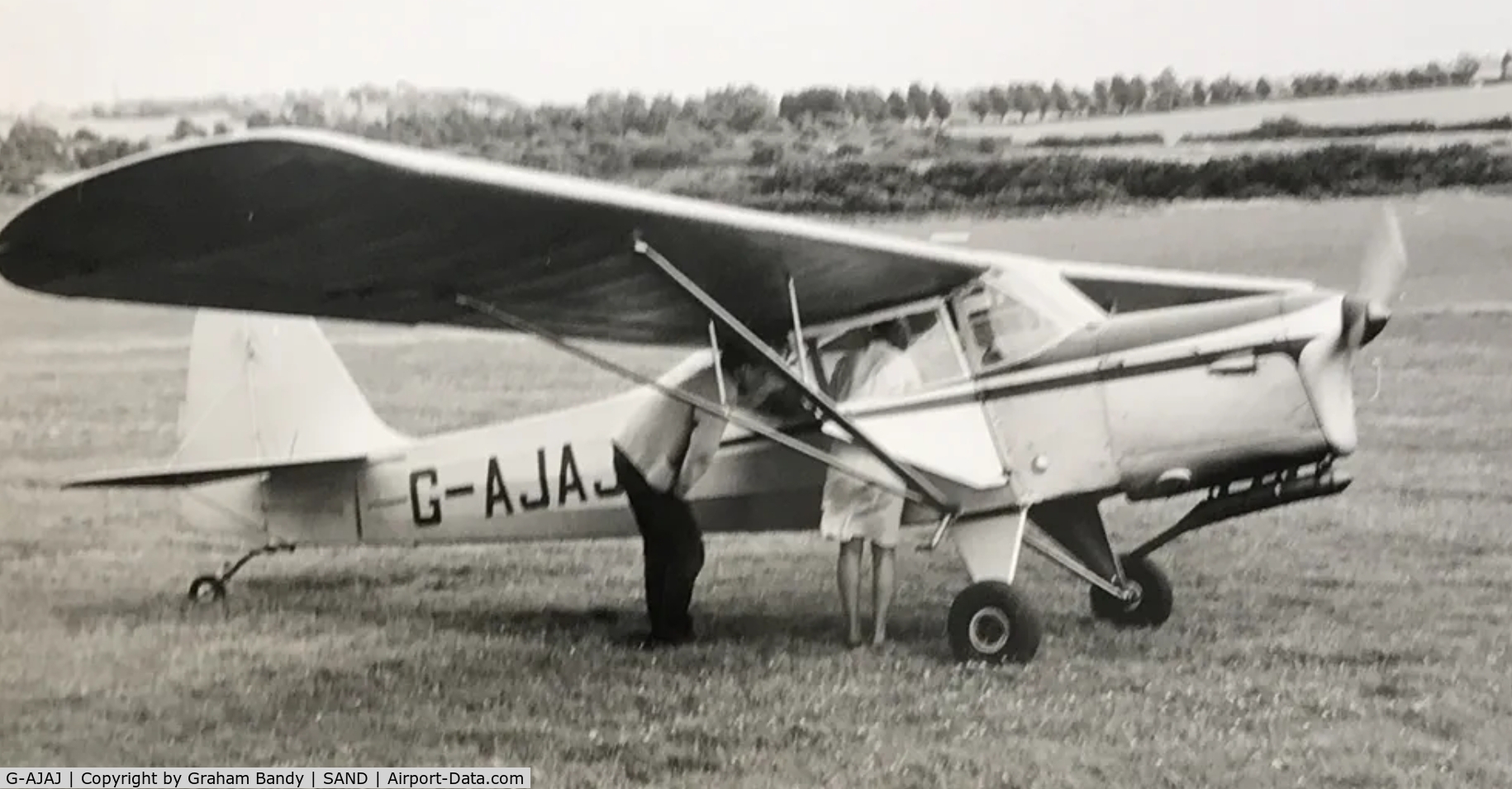 G-AJAJ, 1946 Auster J-1N Alpha C/N 2243, Picked this up on Ebay with a lot of Northamptonshire Regt stuff.
A chap was asking for a pic of AJAJ in yellow livery...I believe this is the Auster you are looking for...