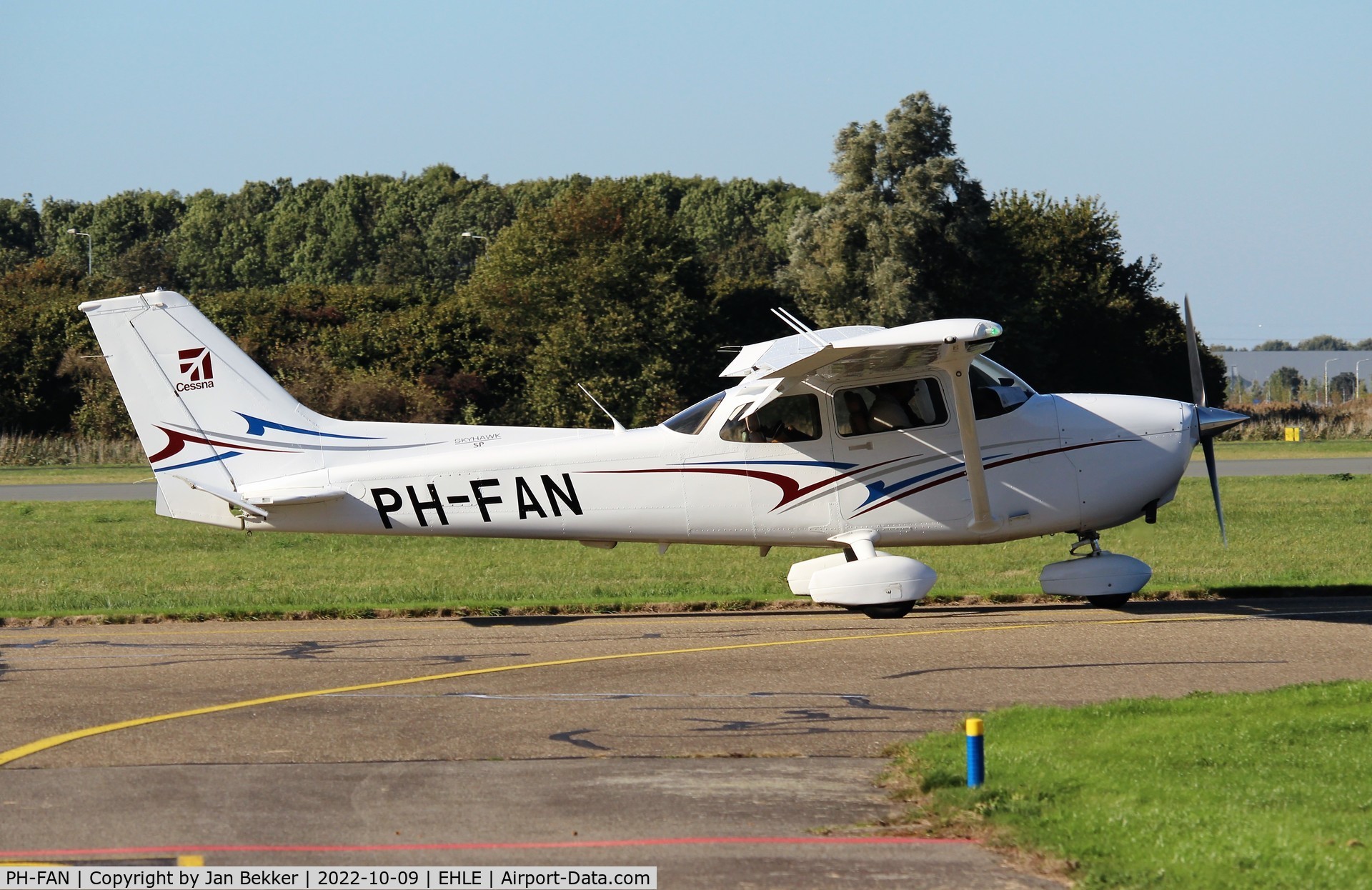 PH-FAN, 2012 Cessna 172S C/N 172S11185, Lelystad Airport