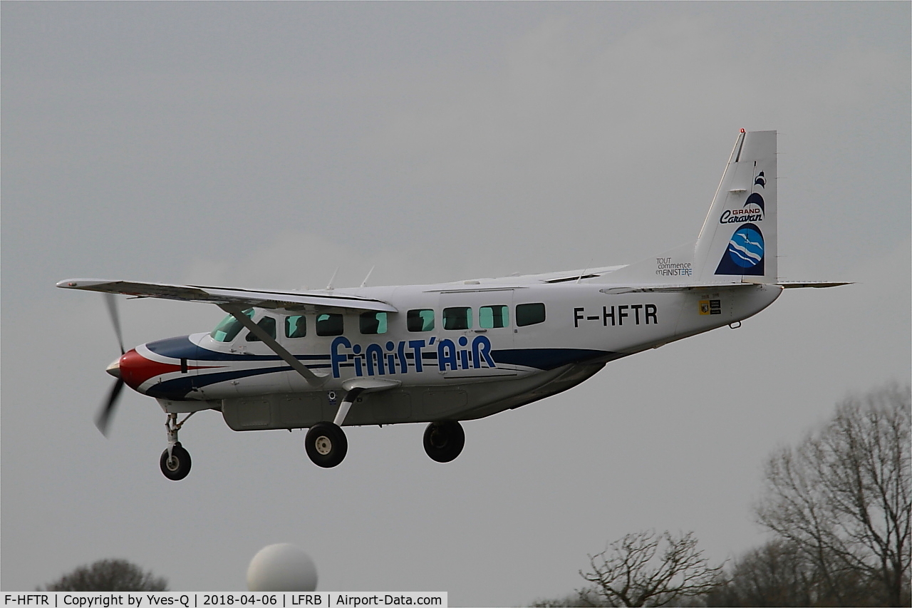 F-HFTR, 2008 Cessna 208B Grand Caravan C/N 208B-2041, Cessna 208B Grand Caravan, Landing rwy 25L, Brest-Bretagne airport (LFRB-BES)