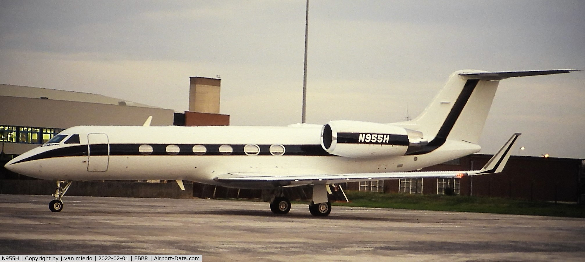 N955H, 1988 Gulfstream Aerospace Gulfstream IV C/N 1081, Slide scan